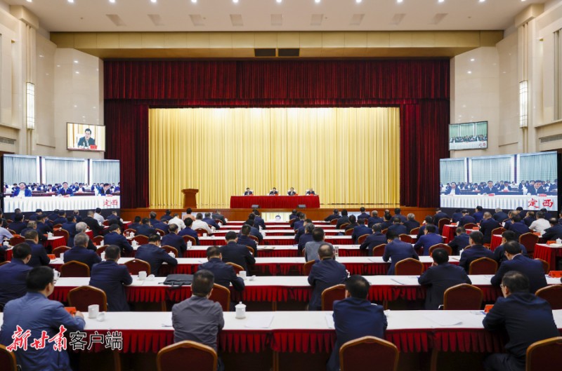胡昌升在全省國(guó)有企業(yè)改革深化提升行動(dòng)動(dòng)員部署會(huì)議上強(qiáng)調(diào)：以提高核心競(jìng)爭(zhēng)力和增強(qiáng)核心功能為重點(diǎn) 進(jìn)一步做強(qiáng)做優(yōu)做大國(guó)有經(jīng)濟(jì)和國(guó)有企業(yè)